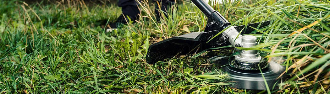 Débroussailleuses à essence